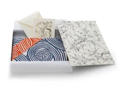 Geschenkset Chiyogami Mit Furoshiki Ikioi, Doppelseitig -Geschäft Für Heimgeschirr geschenkset chiyogami mit furoshiki ikioi doppelseitig 1