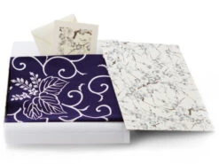 Geschenkset Chiyogami Mit Furoshiki Kiri Karakusa L 9 Geschenkset Chiyogami Mit Furoshiki Kiri Karakusa L -Geschäft Für Heimgeschirr geschenkset chiyogami mit furoshiki kiri karakusa l 1