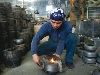 Japanische Teekanne Gusseisen KIKKO, 0,65 l Japanische Teekanne Gusseisen KIKKO, 0,65 L -Geschäft Für Heimgeschirr japanische teekanne gusseisen kikko 0 65 l6